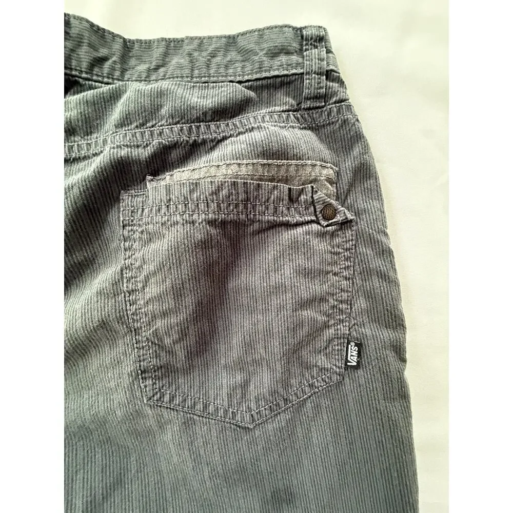 Vans Men’s Gray Shorts Size 28 Cotton Casual Skate Flat Front Pocket Casual